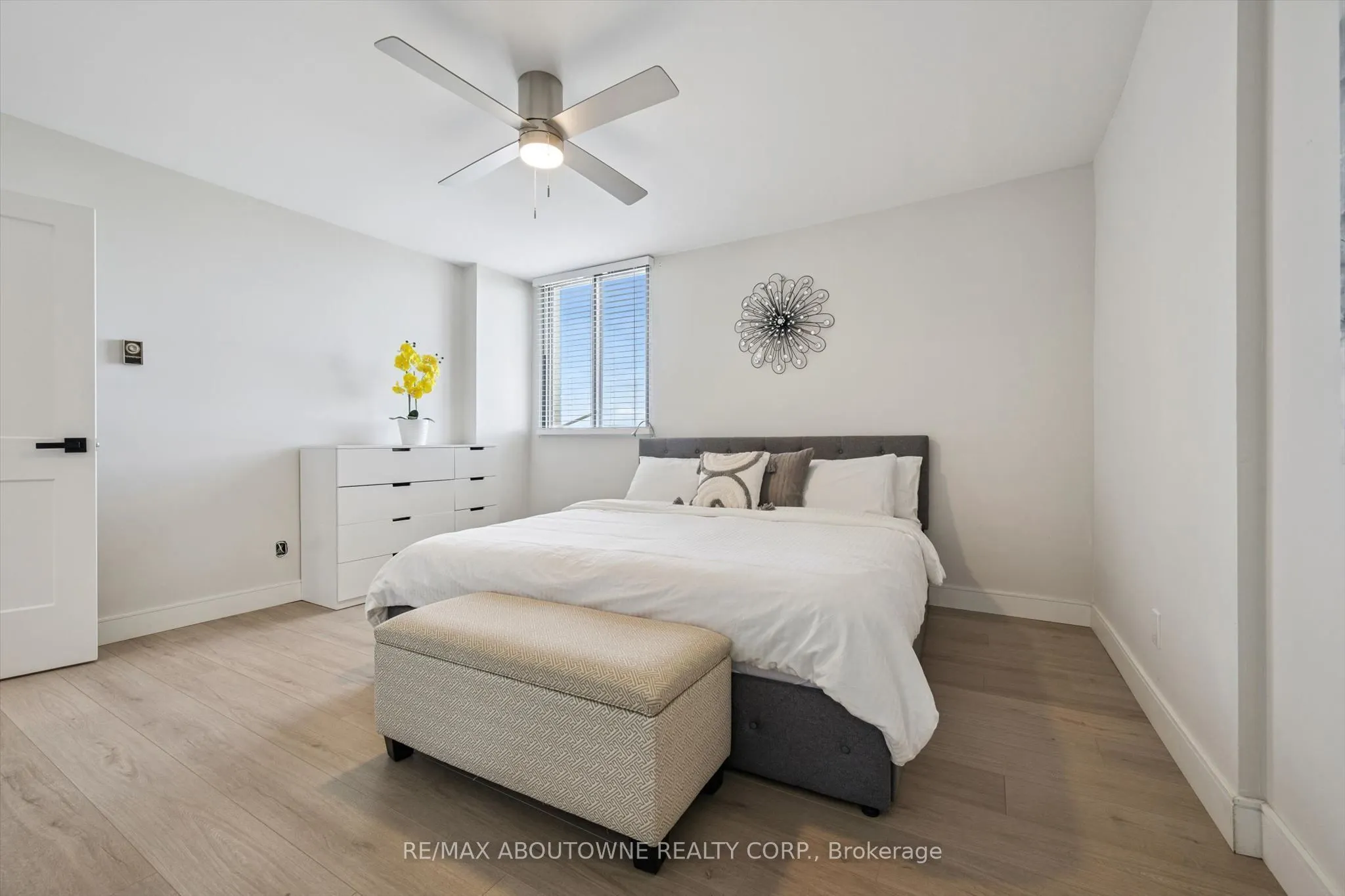 81 MILLSIDE Drive #1006