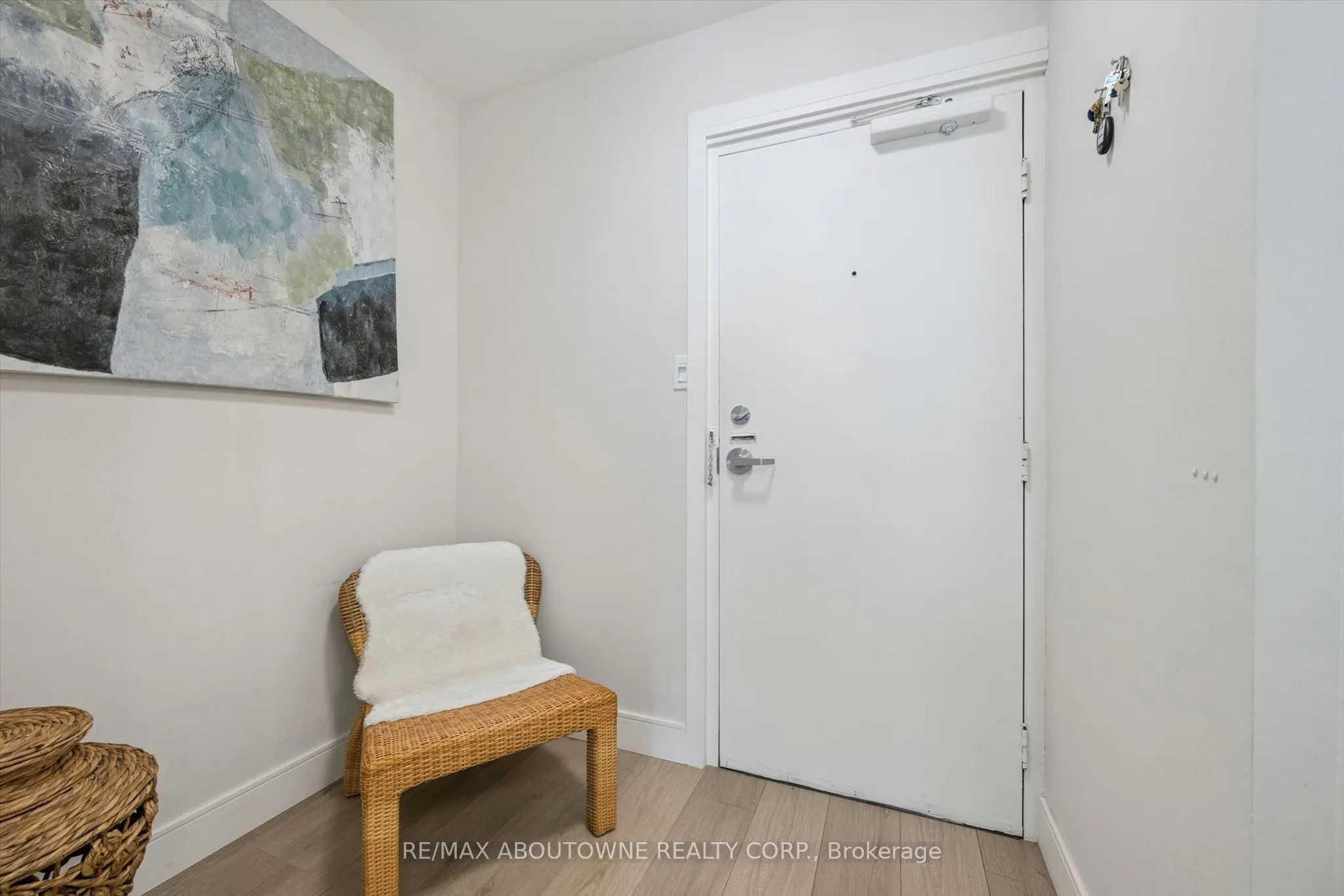 81 MILLSIDE Drive #1006
