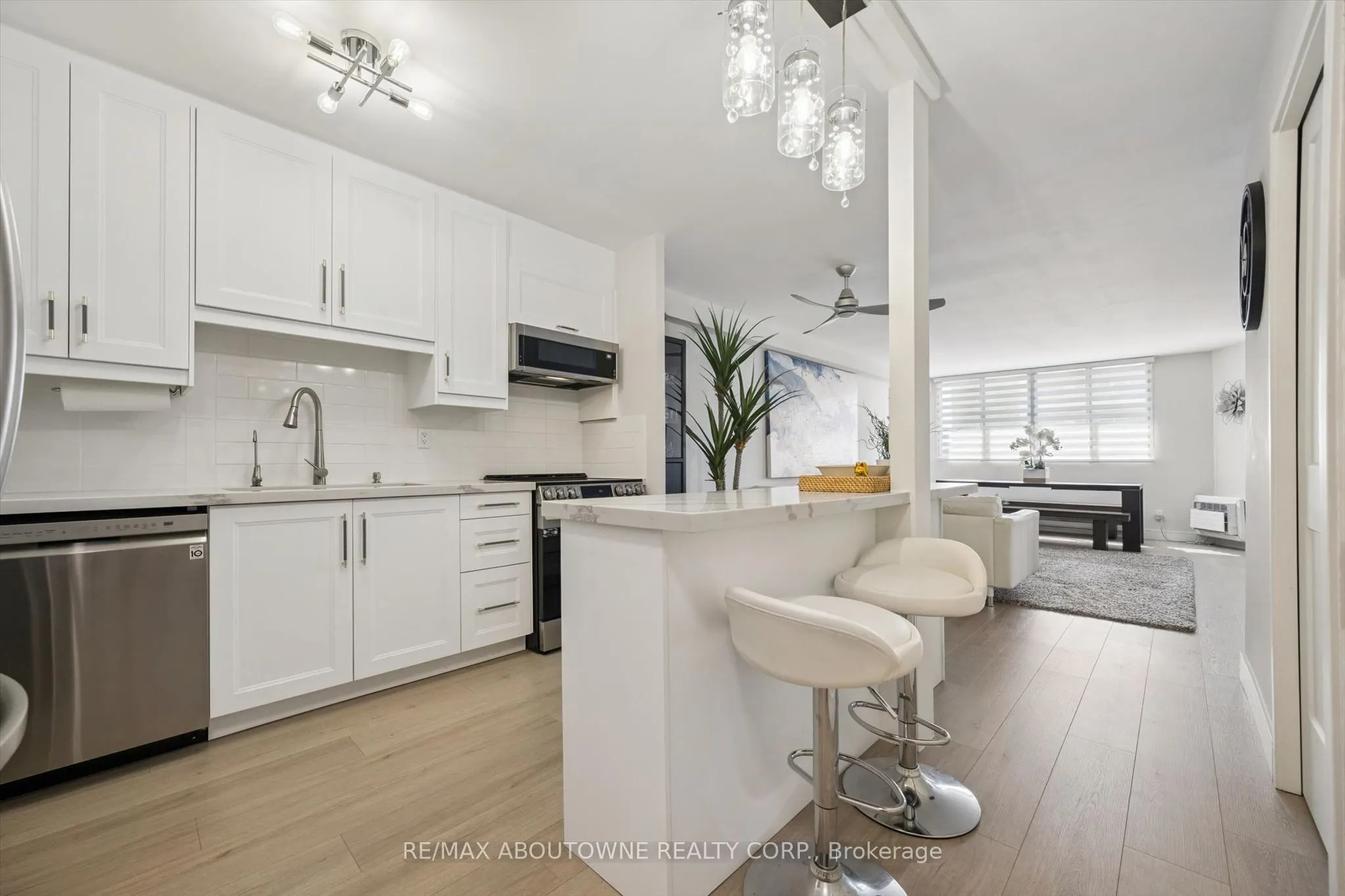 81 MILLSIDE Drive #1006