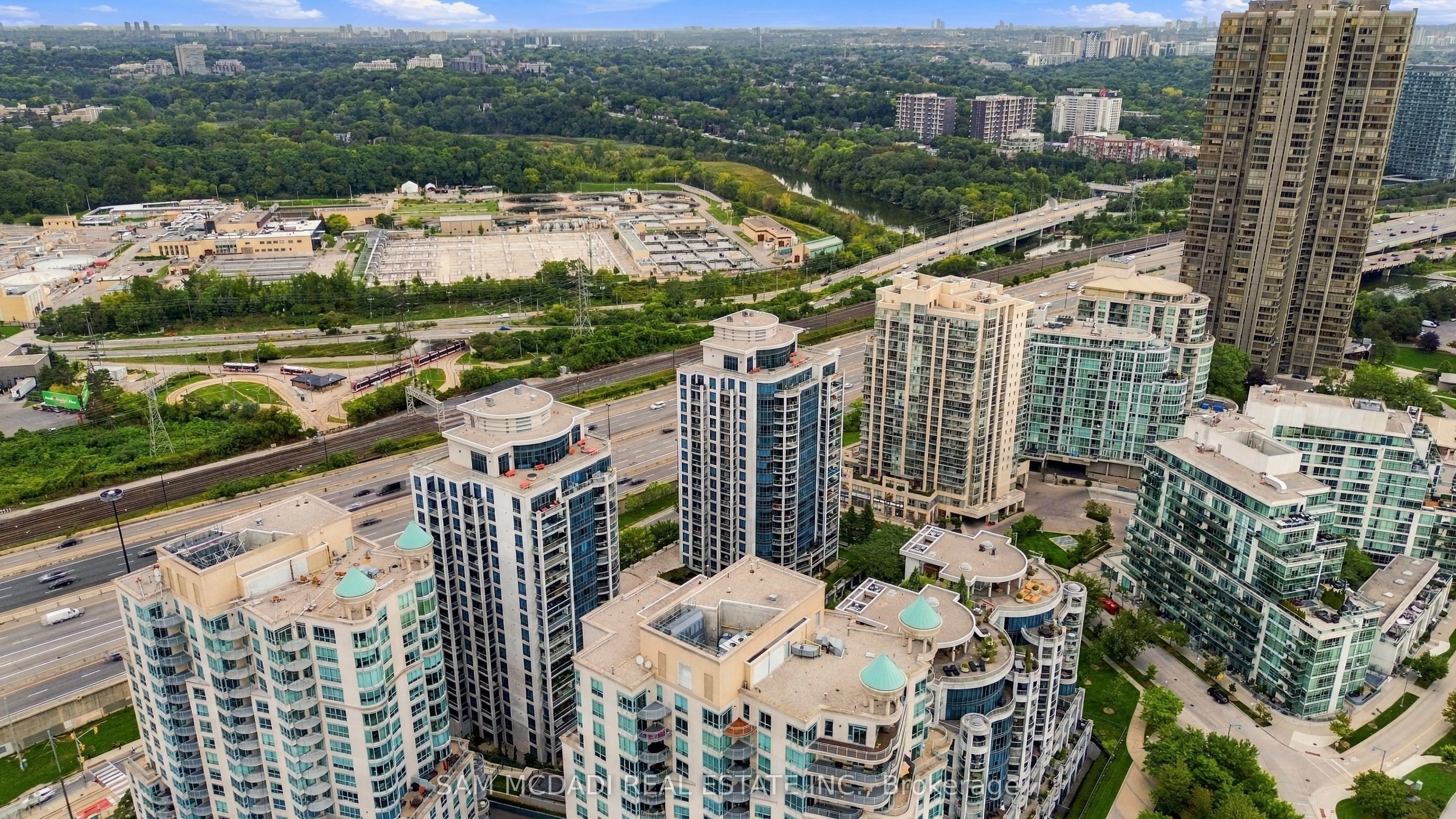 2087 Lake Shore Boulevard W #103
