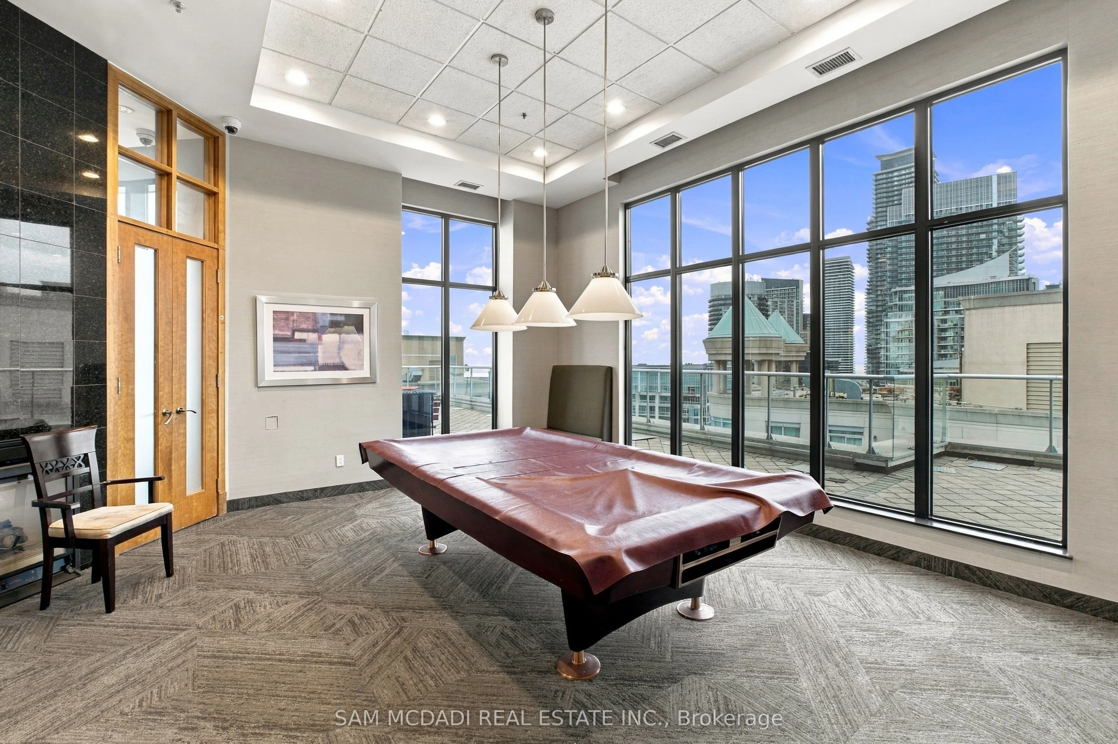 2087 Lake Shore Boulevard W #103