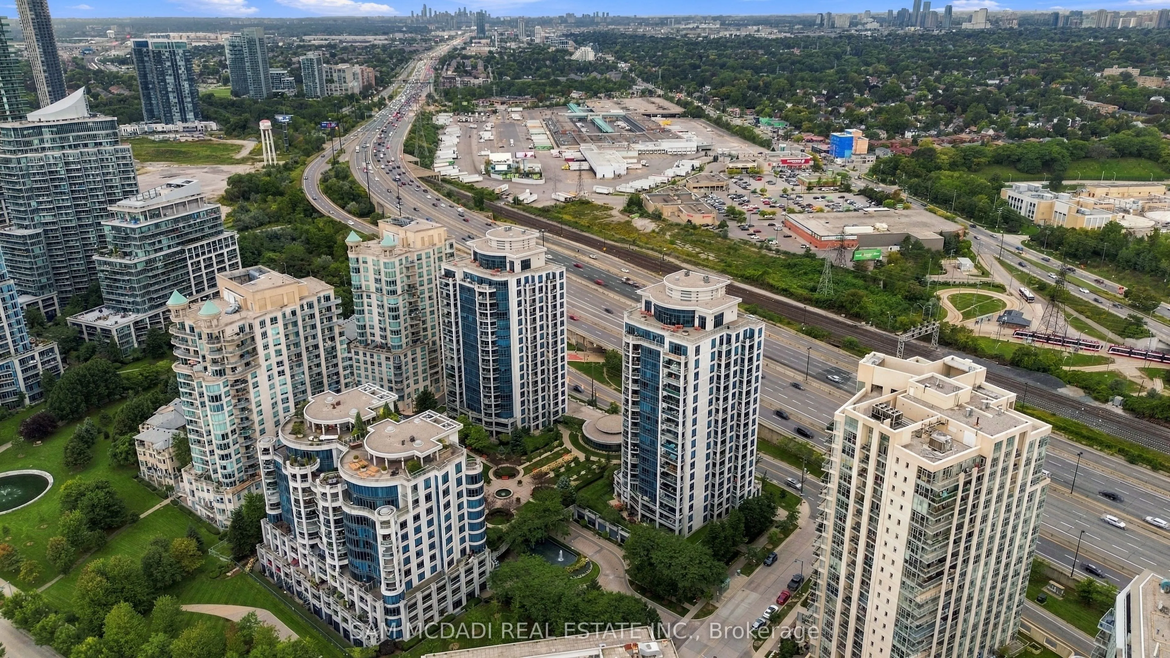 2087 Lake Shore Boulevard W #103