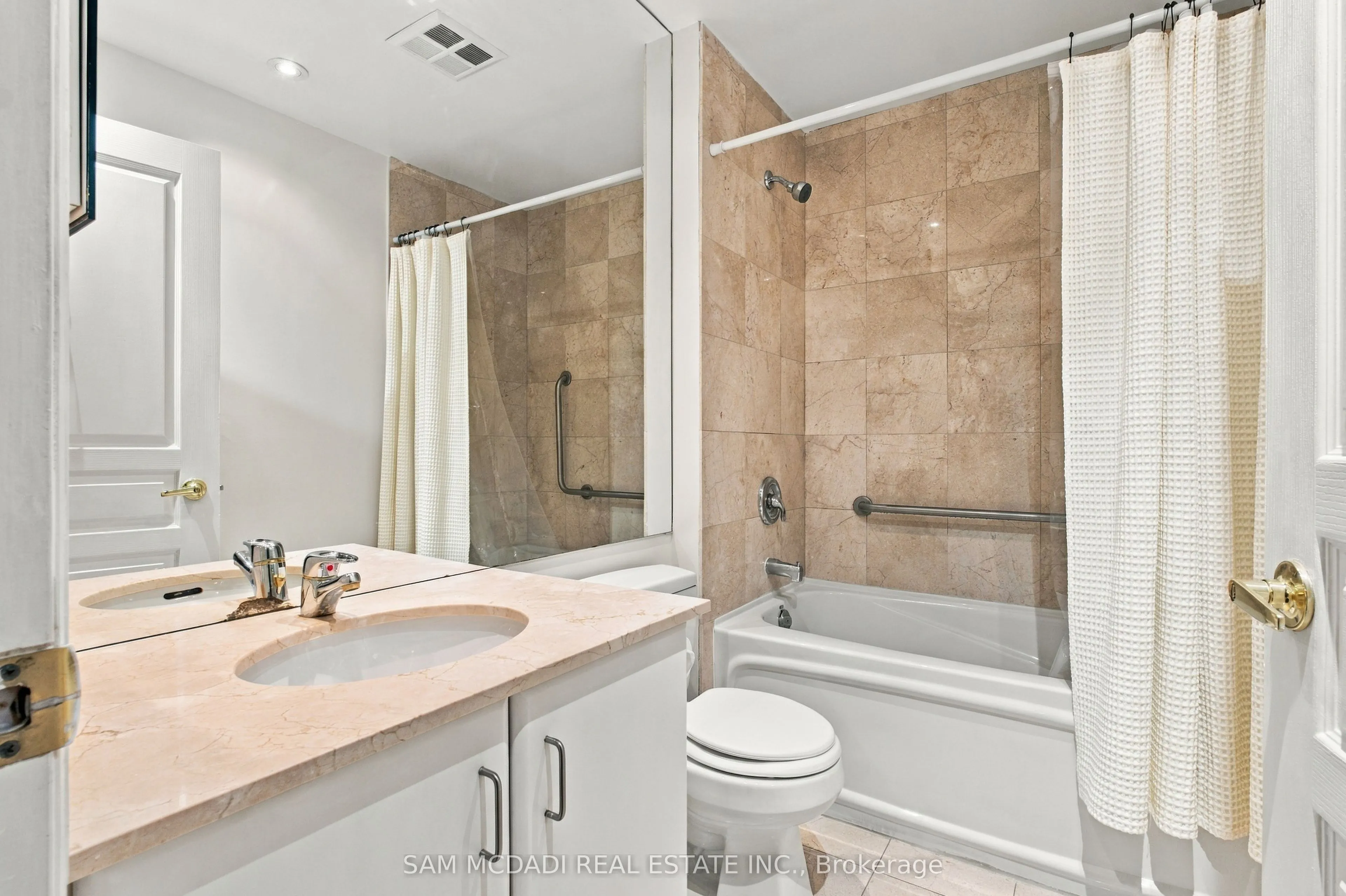 2087 Lake Shore Boulevard W #103