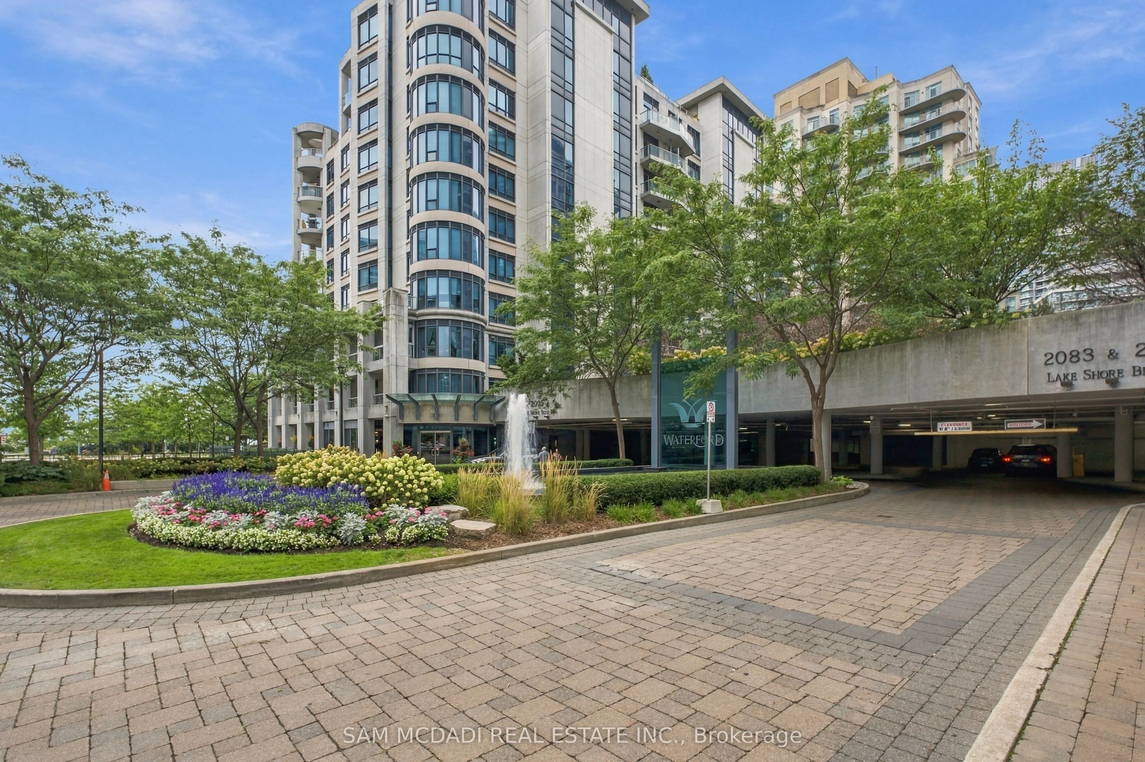 2087 Lake Shore Boulevard W #103
