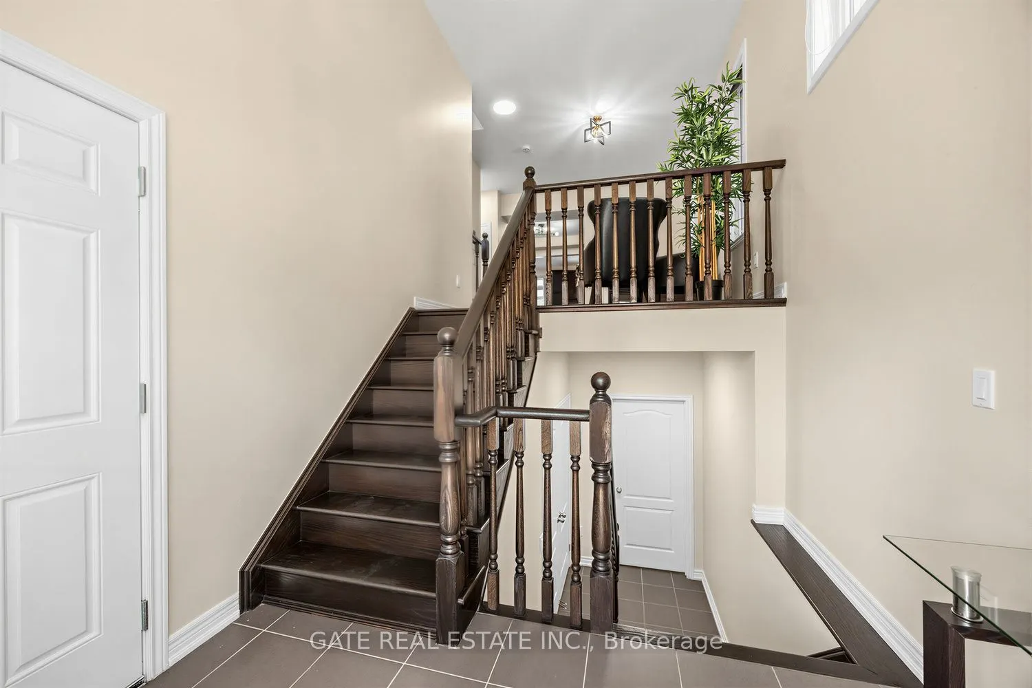 64 Mcpherson Road