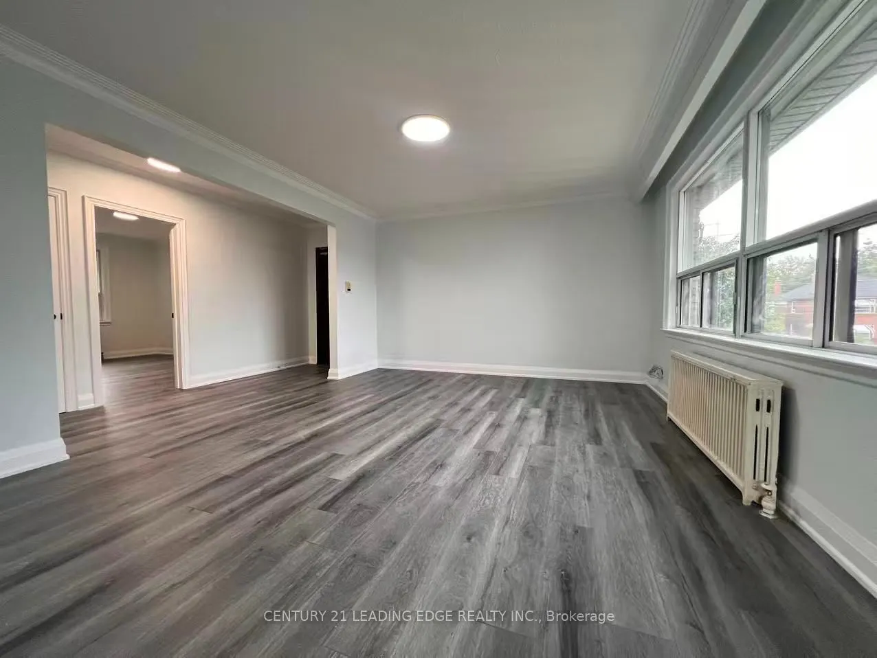 2719 Lake Shore Boulevard W #6