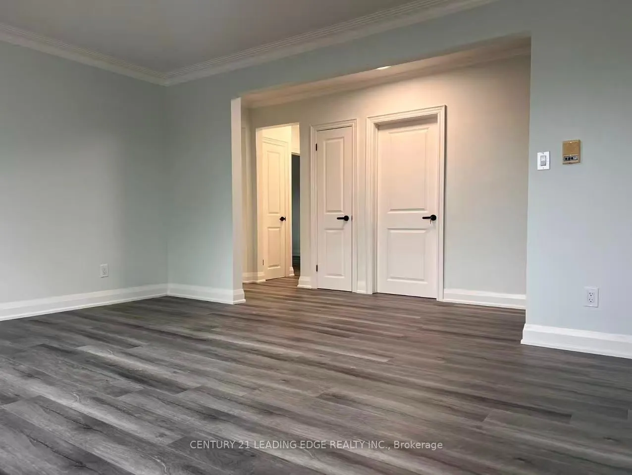 2719 Lake Shore Boulevard W #6