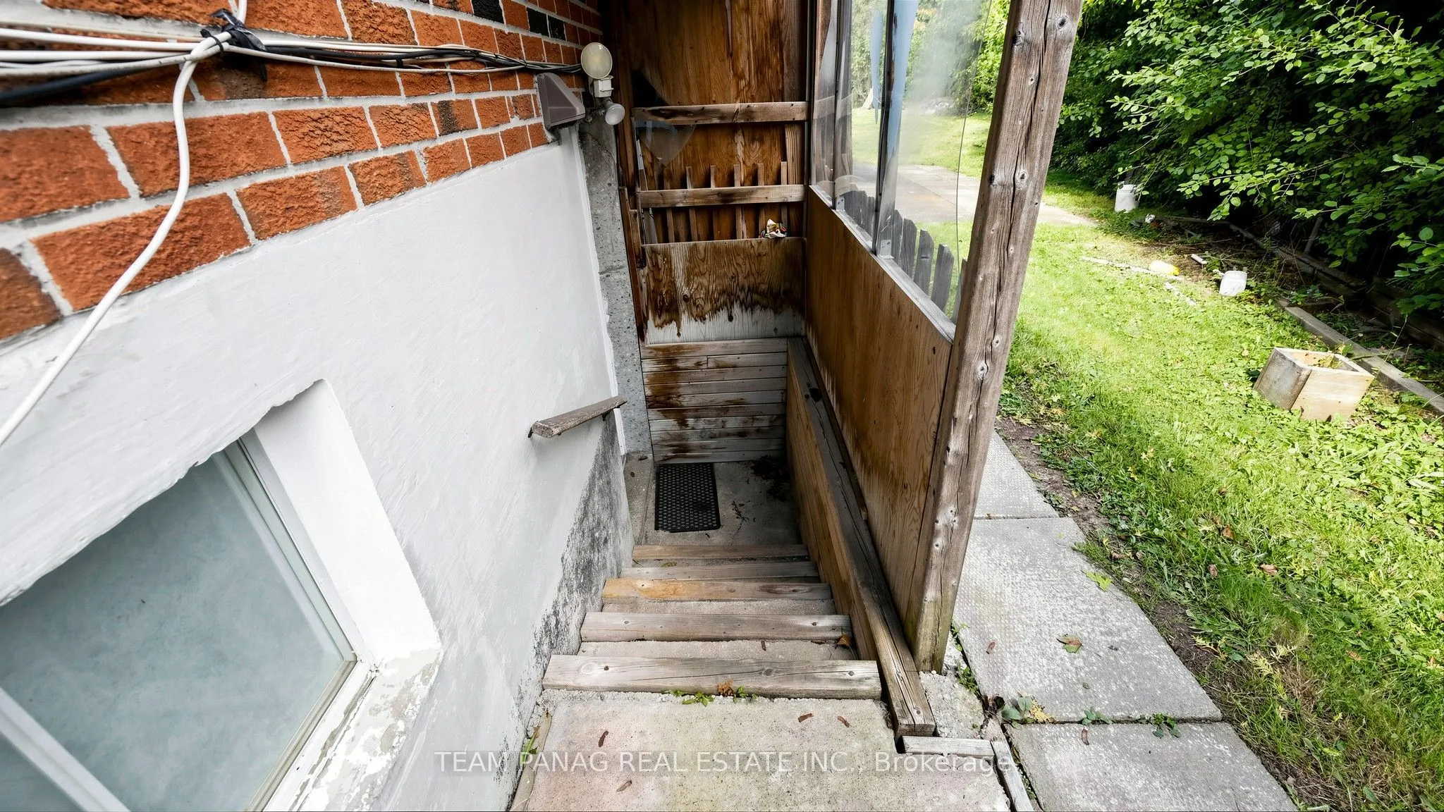 56 Roseville Drive