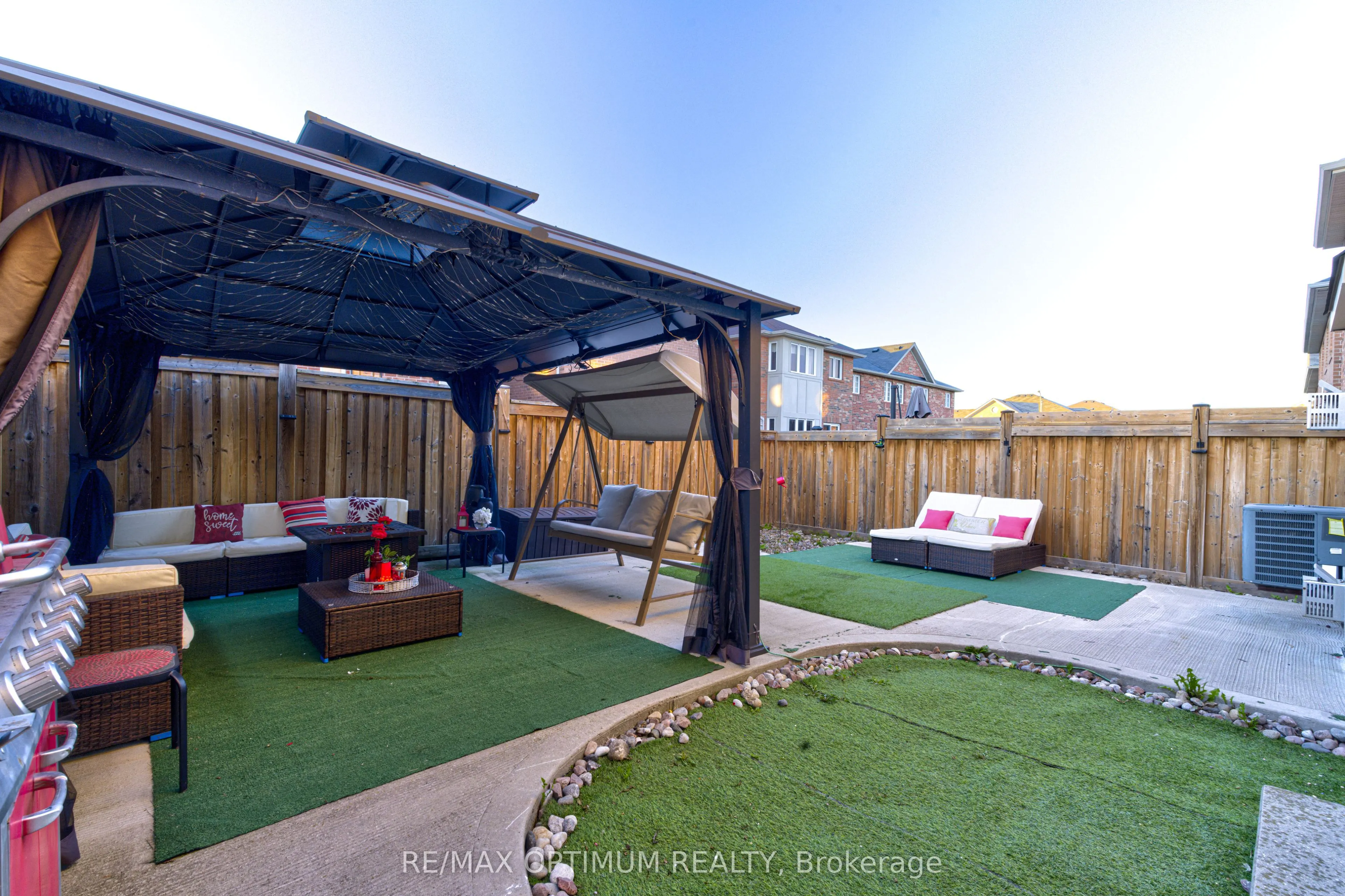 42 Dockside Court