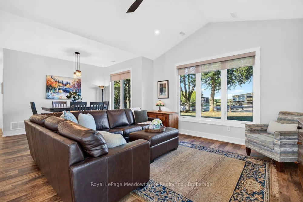 4379 Henderson Road