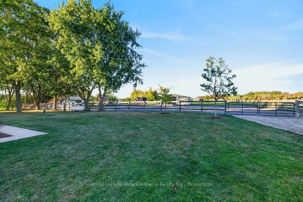 4379 Henderson Road