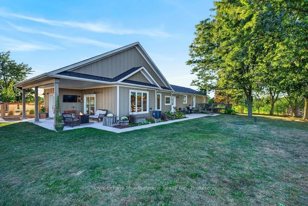 4379 Henderson Road