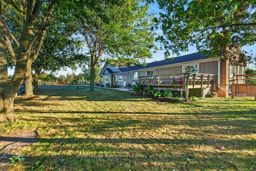 4379 Henderson Road
