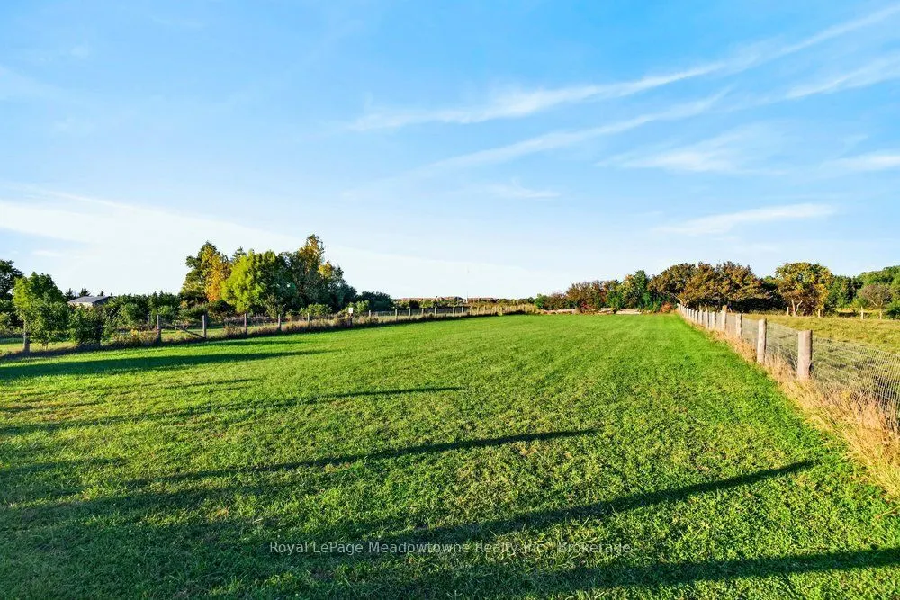 4379 Henderson Road