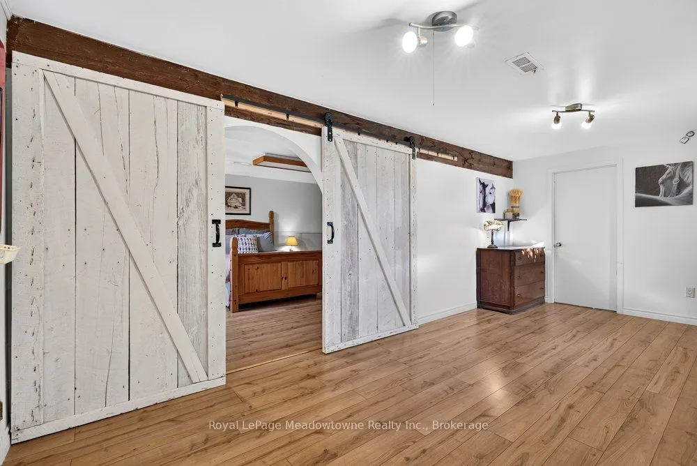 4379 Henderson Road