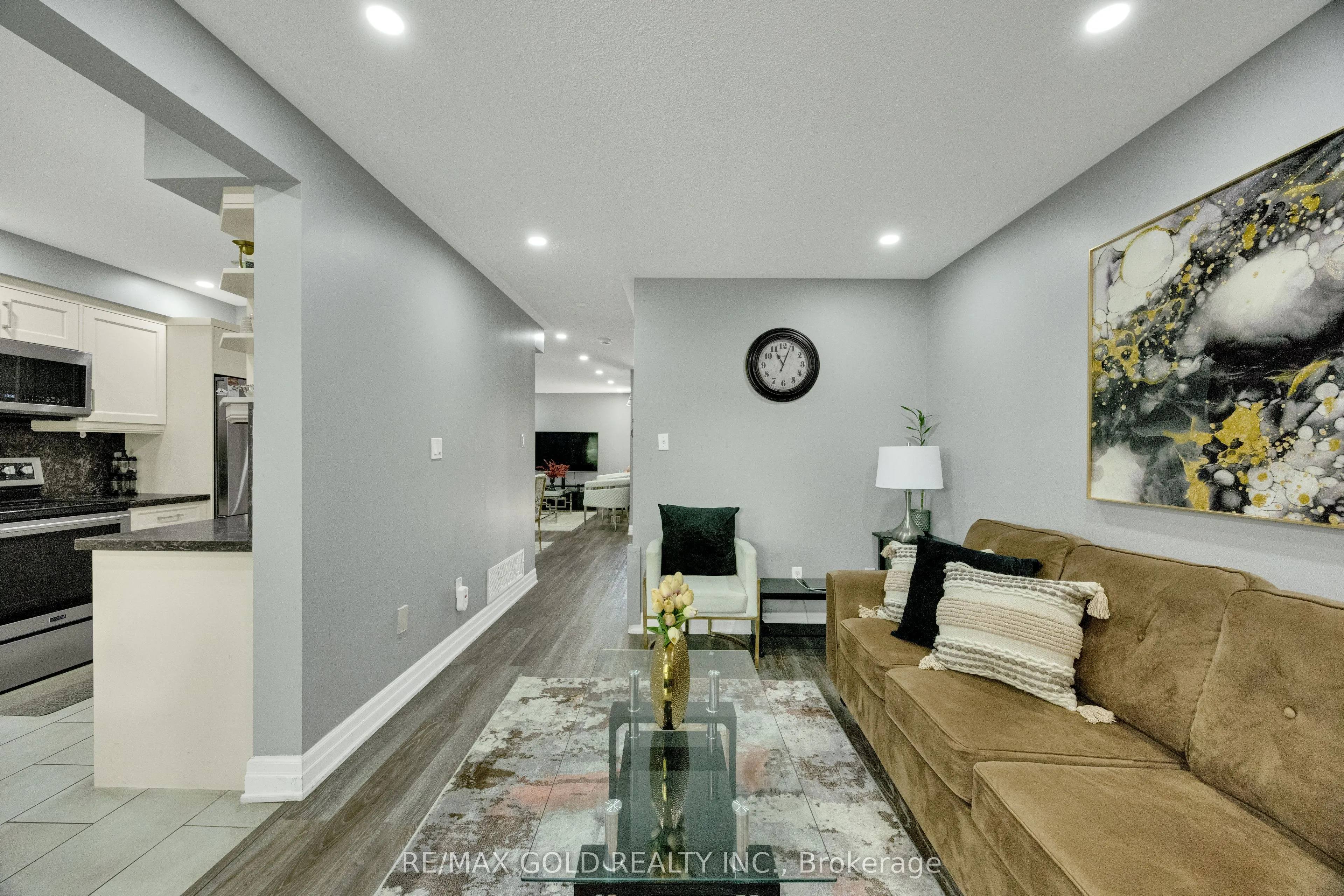 2555 Thomas Street #75