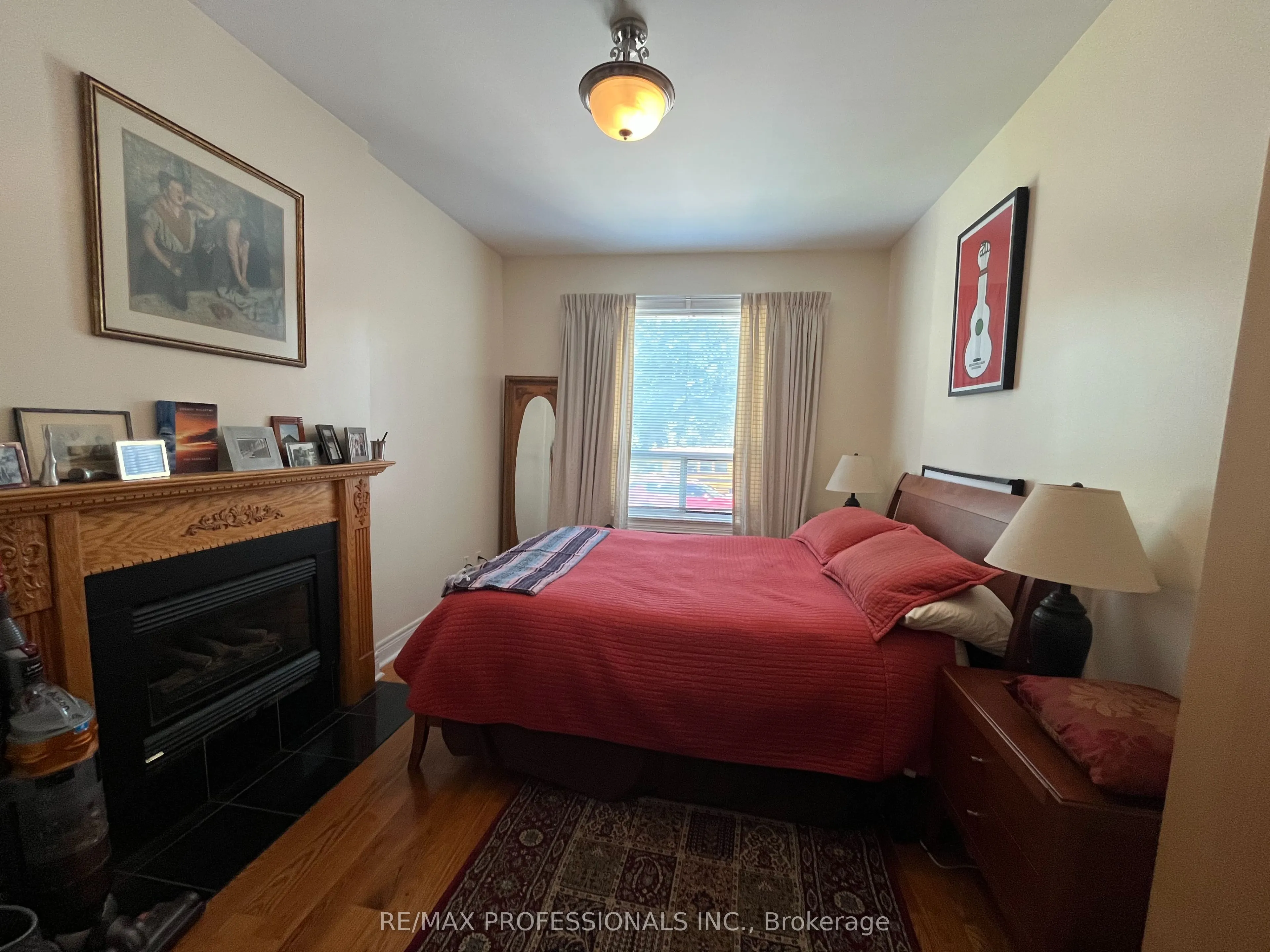 282 Keele Street #Main
