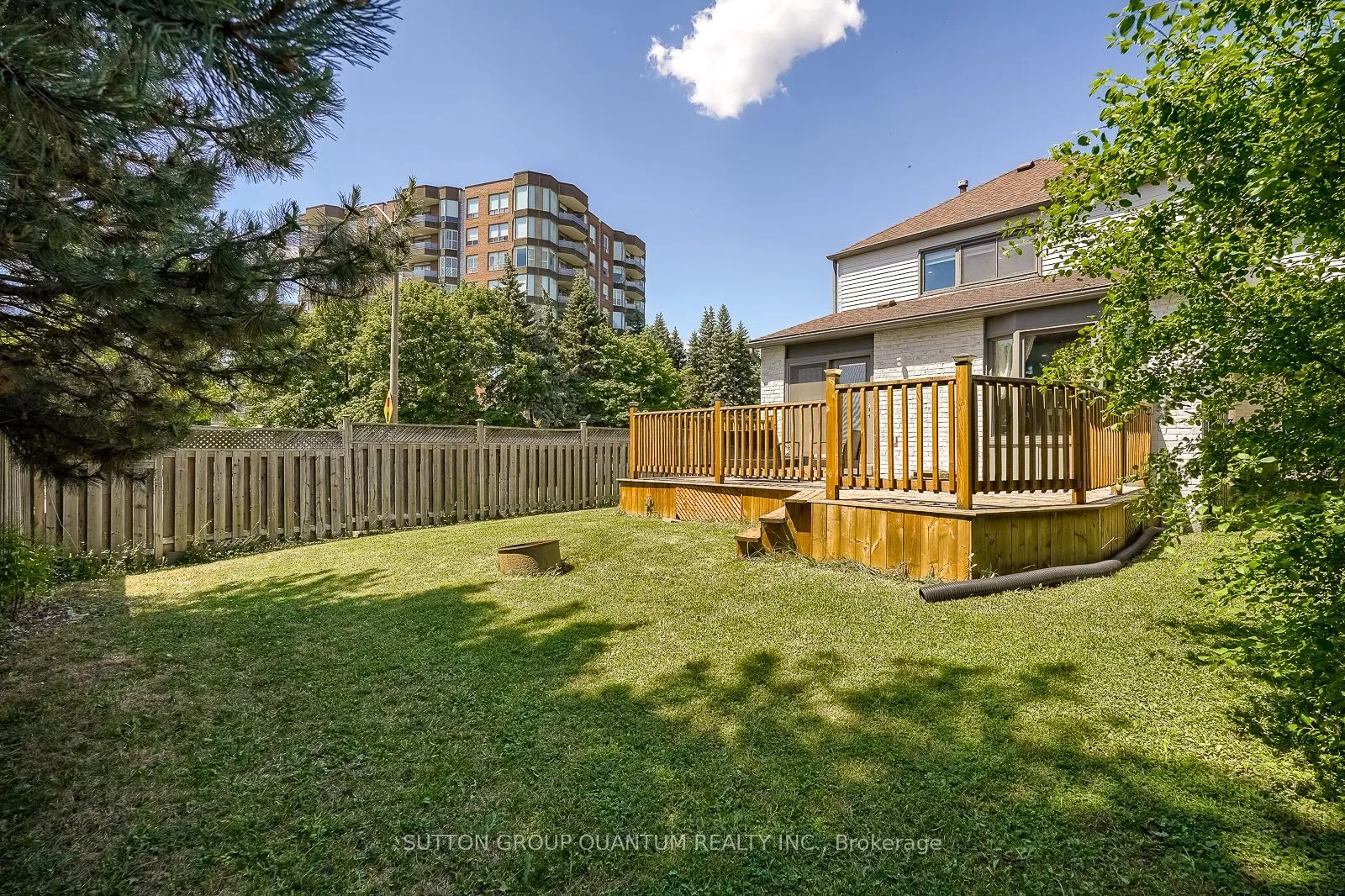 1279 Hedgestone Crescent S