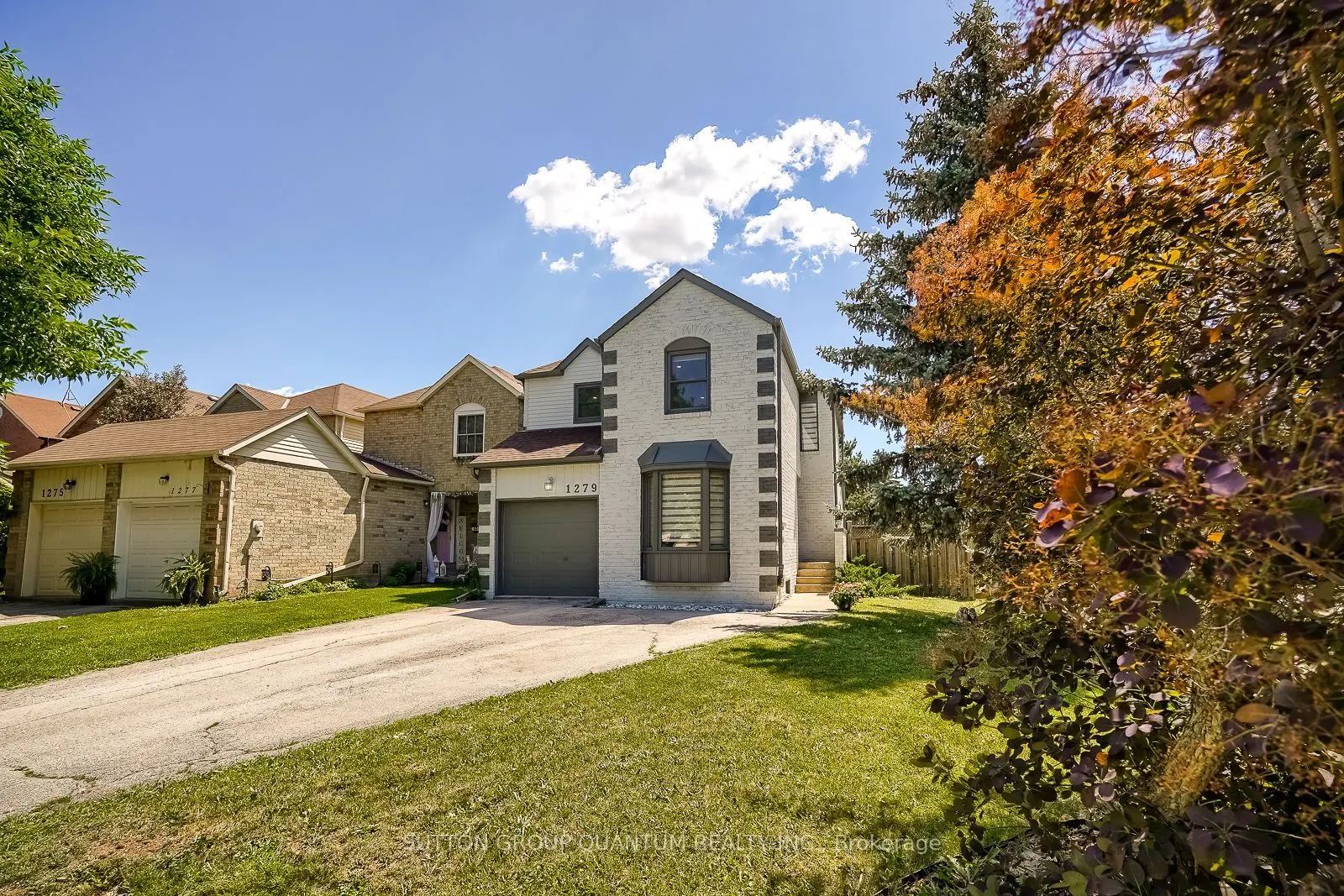 1279 Hedgestone Crescent S