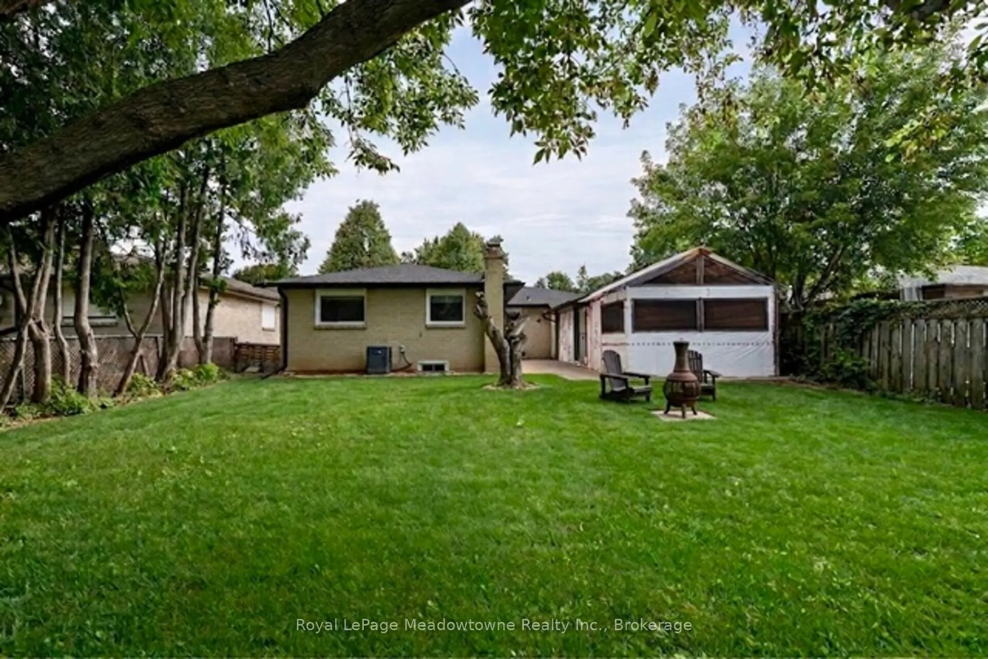 96 Macdonald Crescent