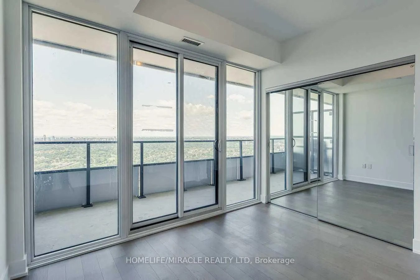 30 Shore Breeze Drive #5002