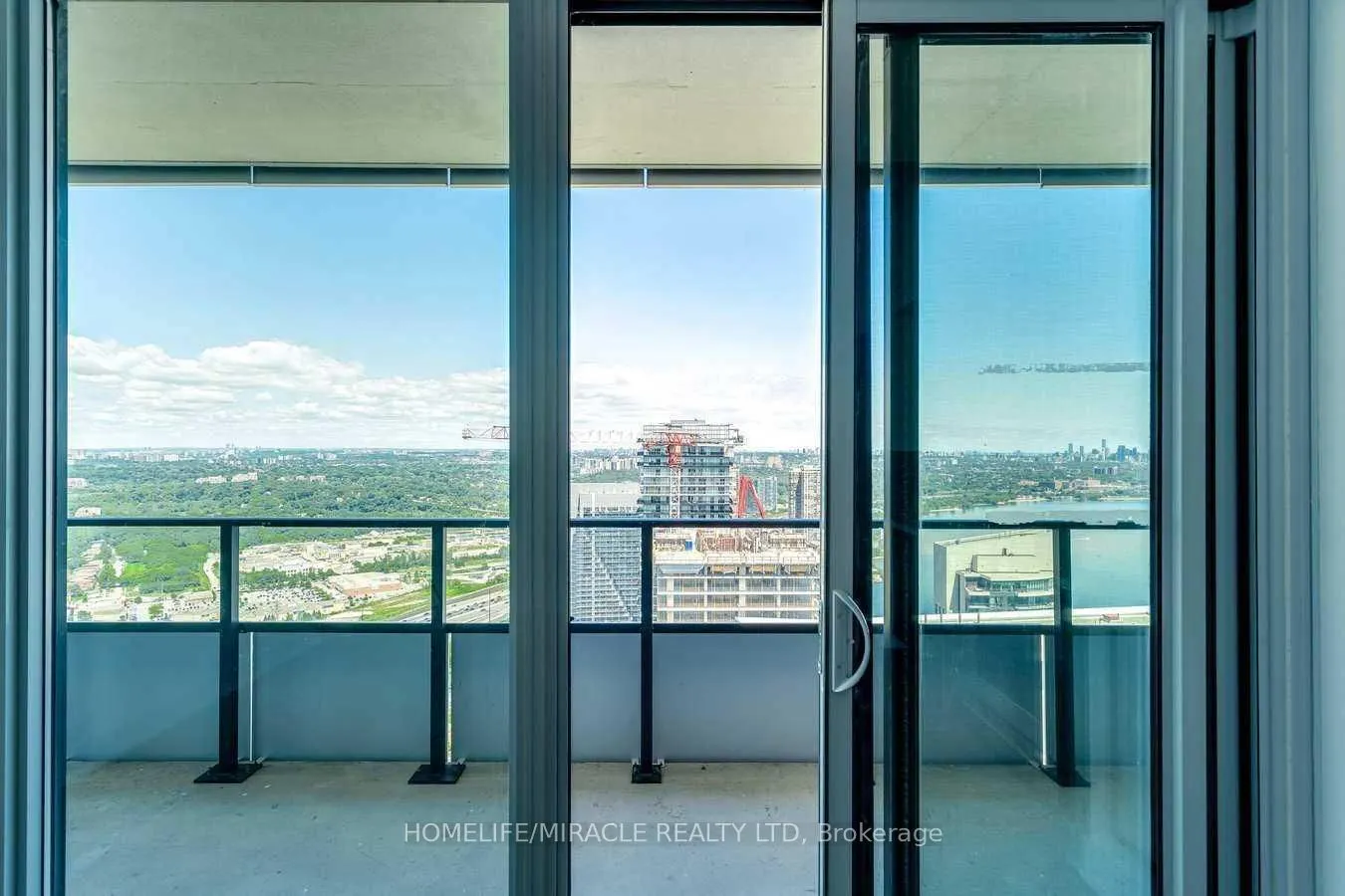 30 Shore Breeze Drive #5002