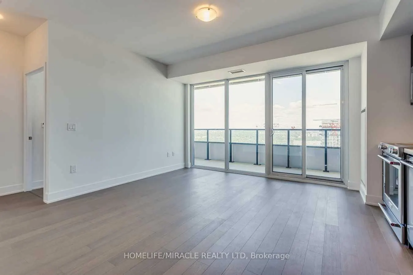 30 Shore Breeze Drive #5002