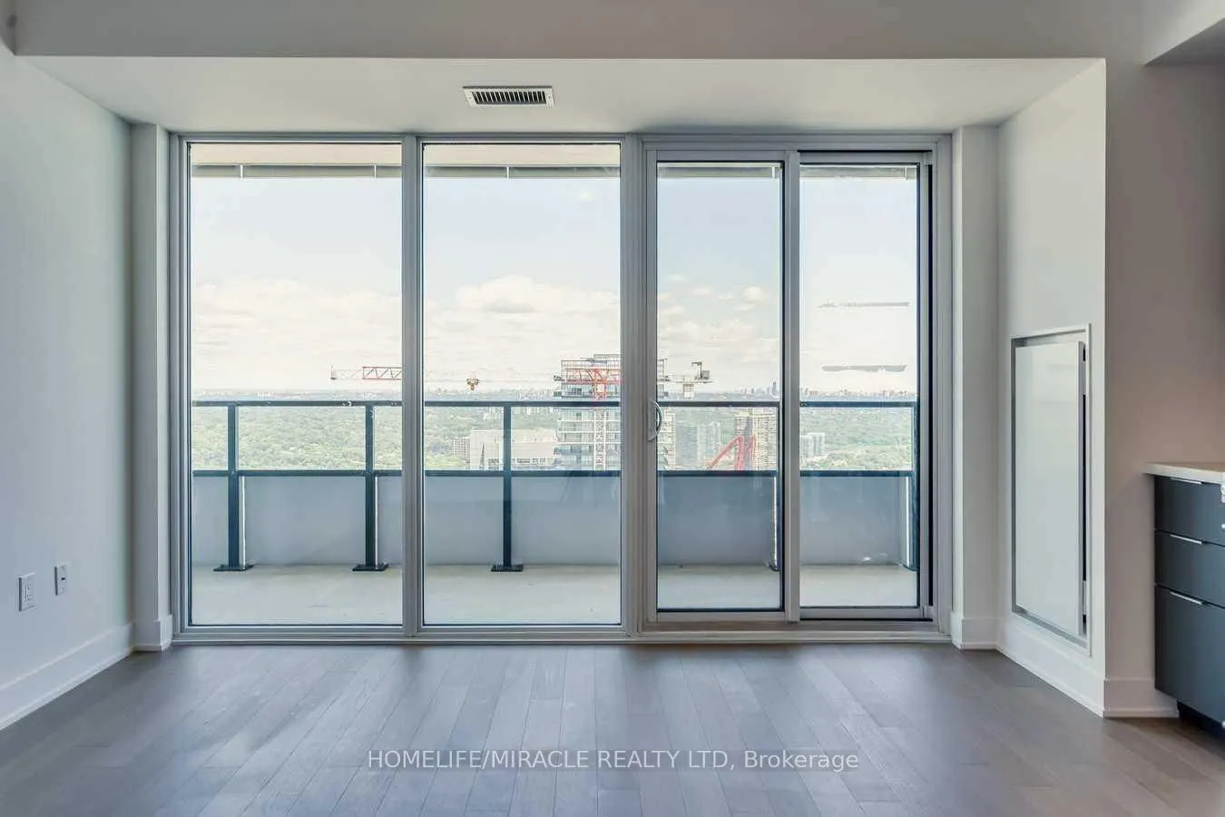 30 Shore Breeze Drive #5002