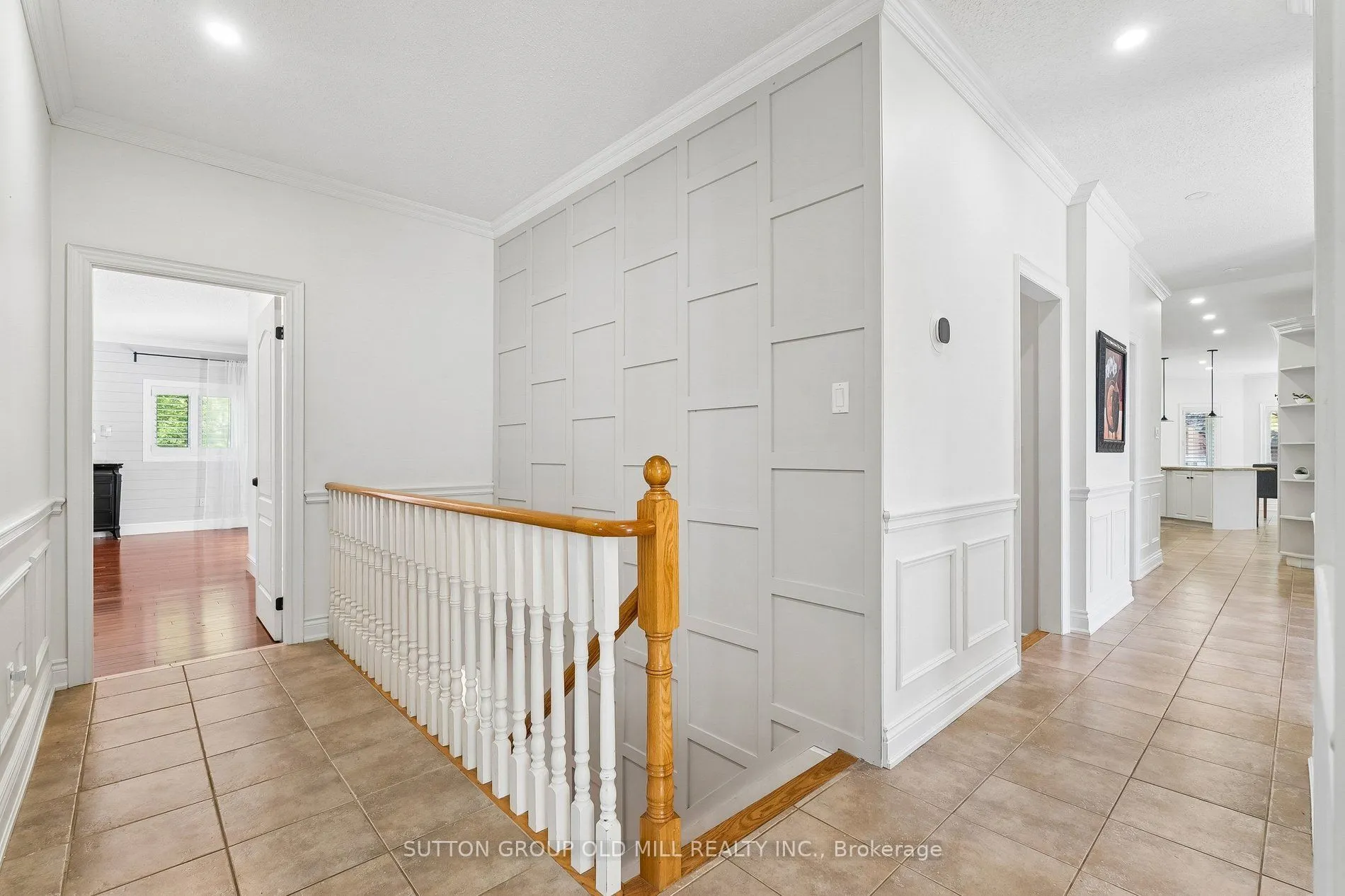 7 Rolling Meadow Drive