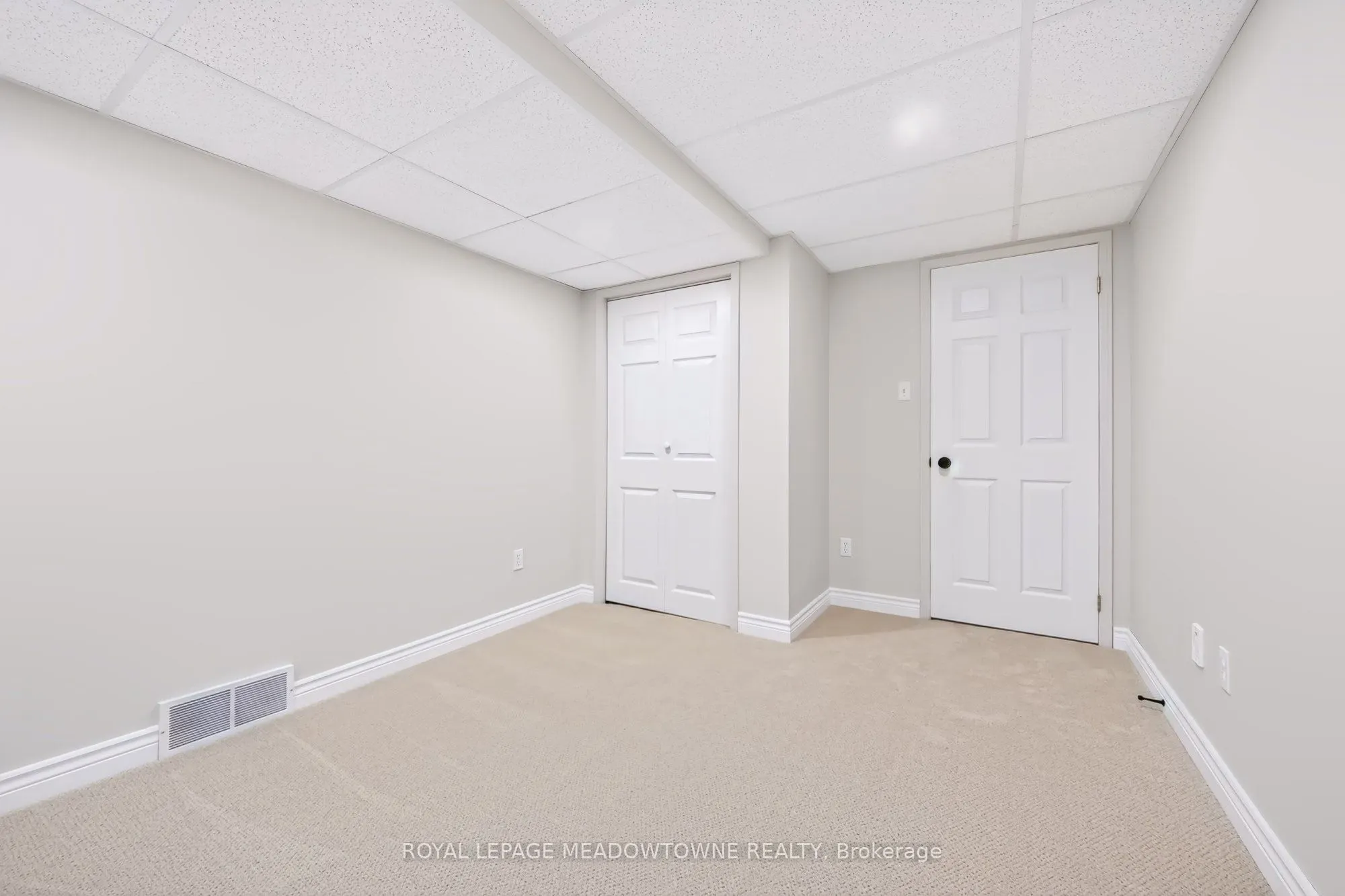 16 Harrop Avenue