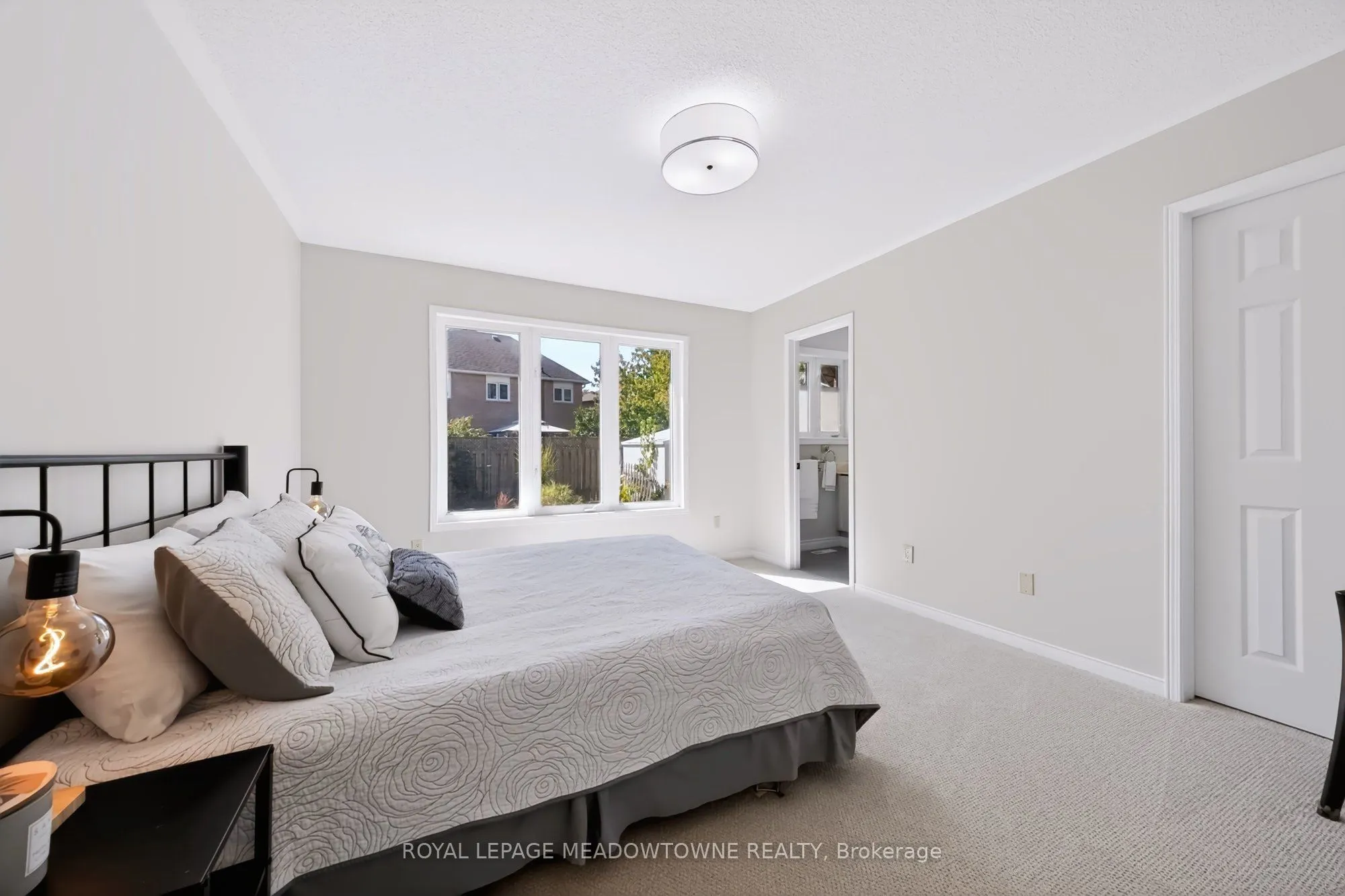 16 Harrop Avenue