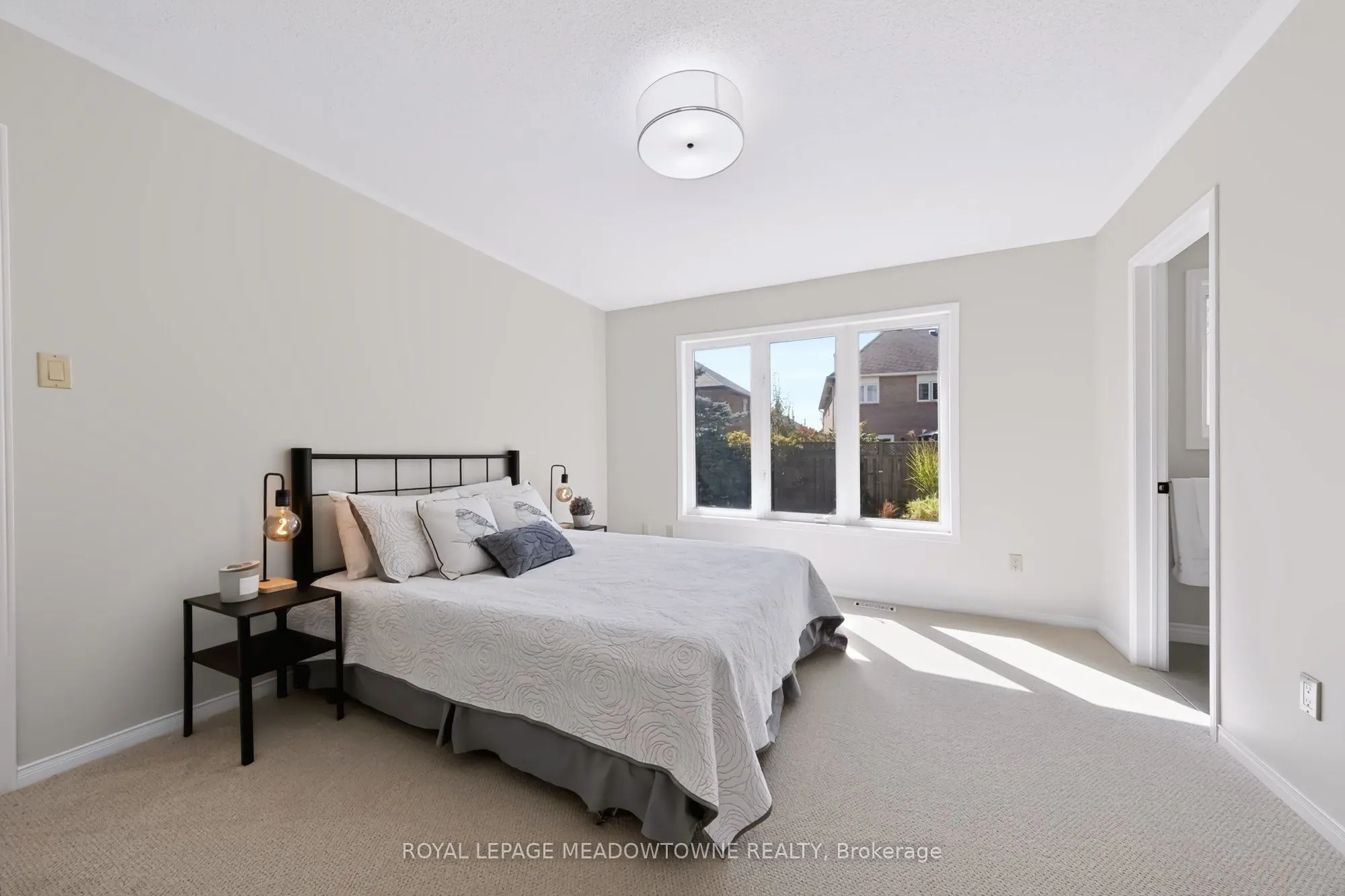 16 Harrop Avenue