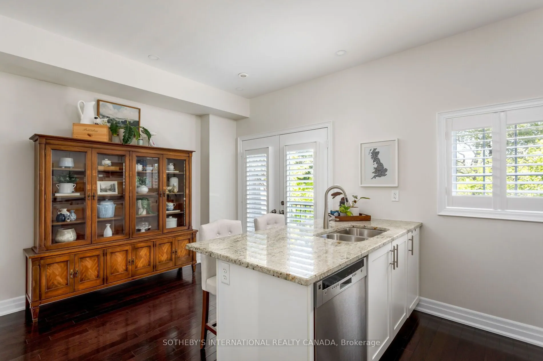 1127 Haig Boulevard #2