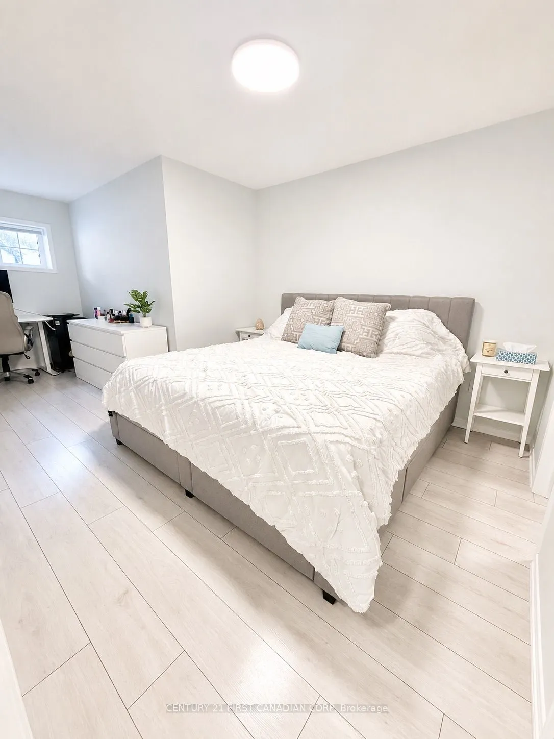 35 Hays Boulevard #2