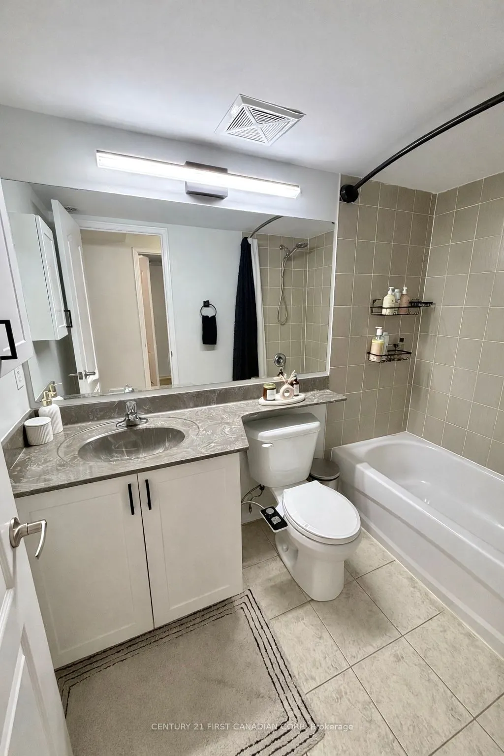 35 Hays Boulevard #2