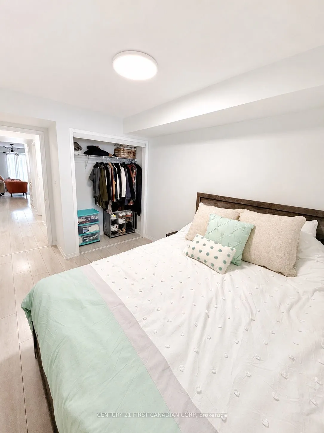 35 Hays Boulevard #2