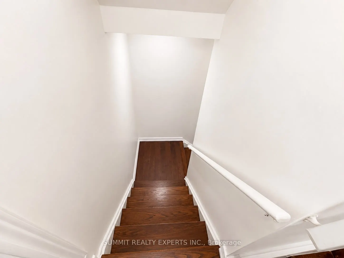 25 Deforest Drive