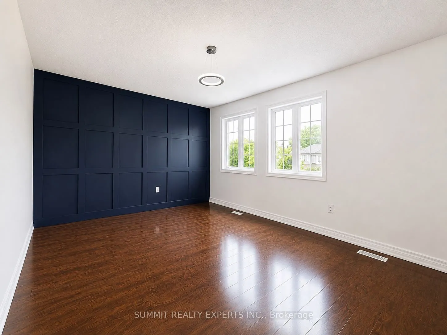 25 Deforest Drive