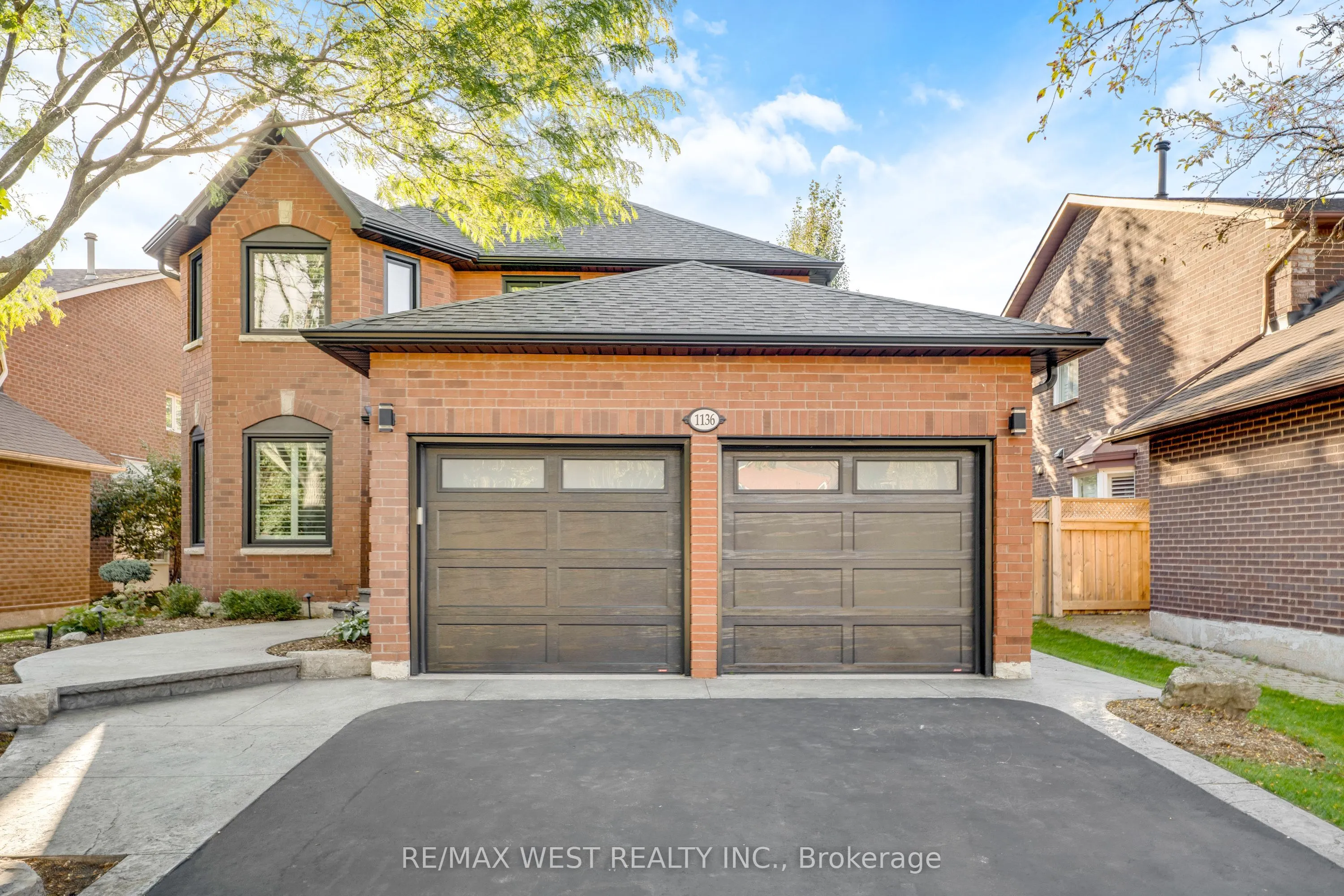 1136 Goodson Crescent