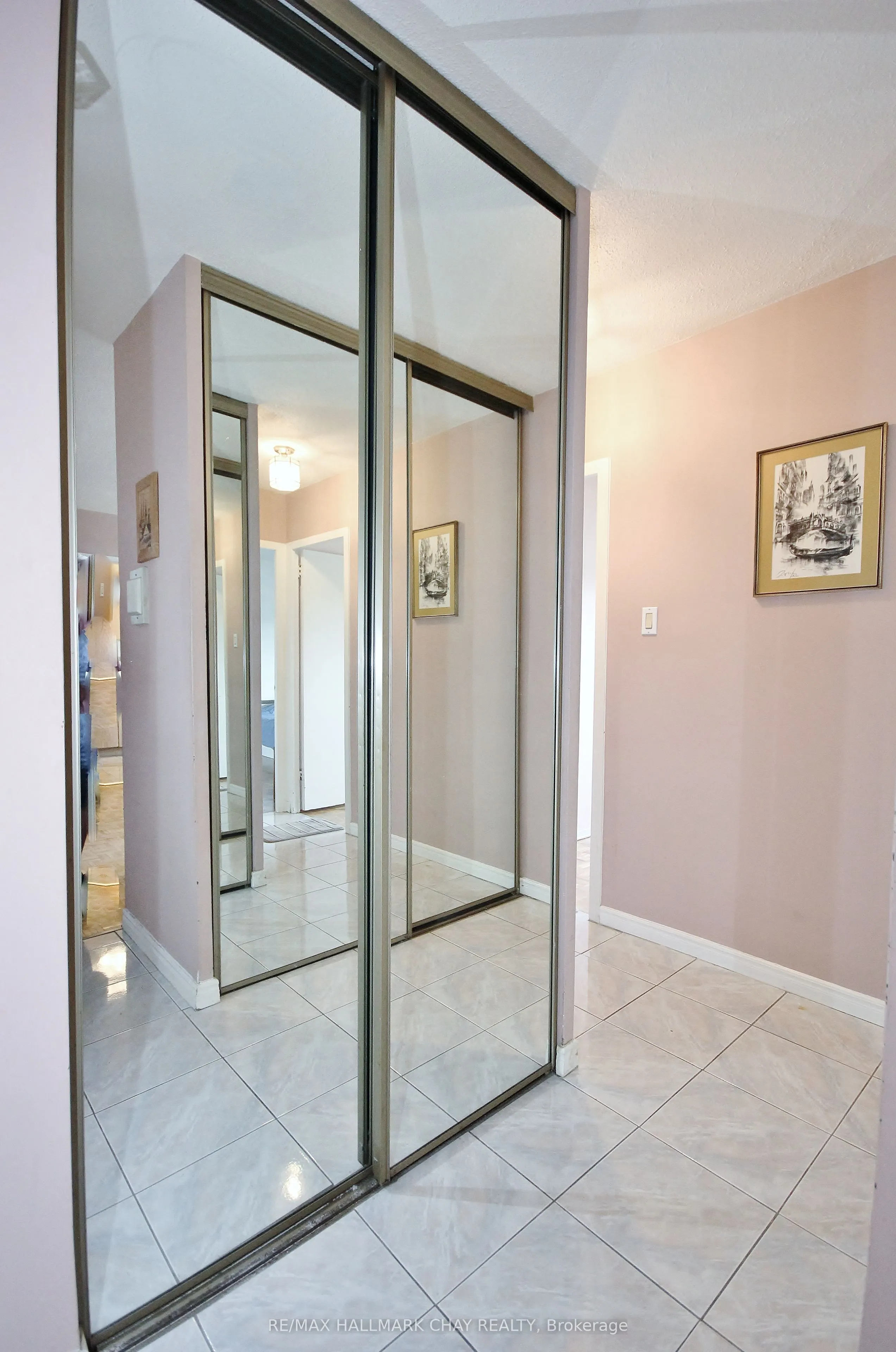 1455 LAWRENCE Avenue W #1707