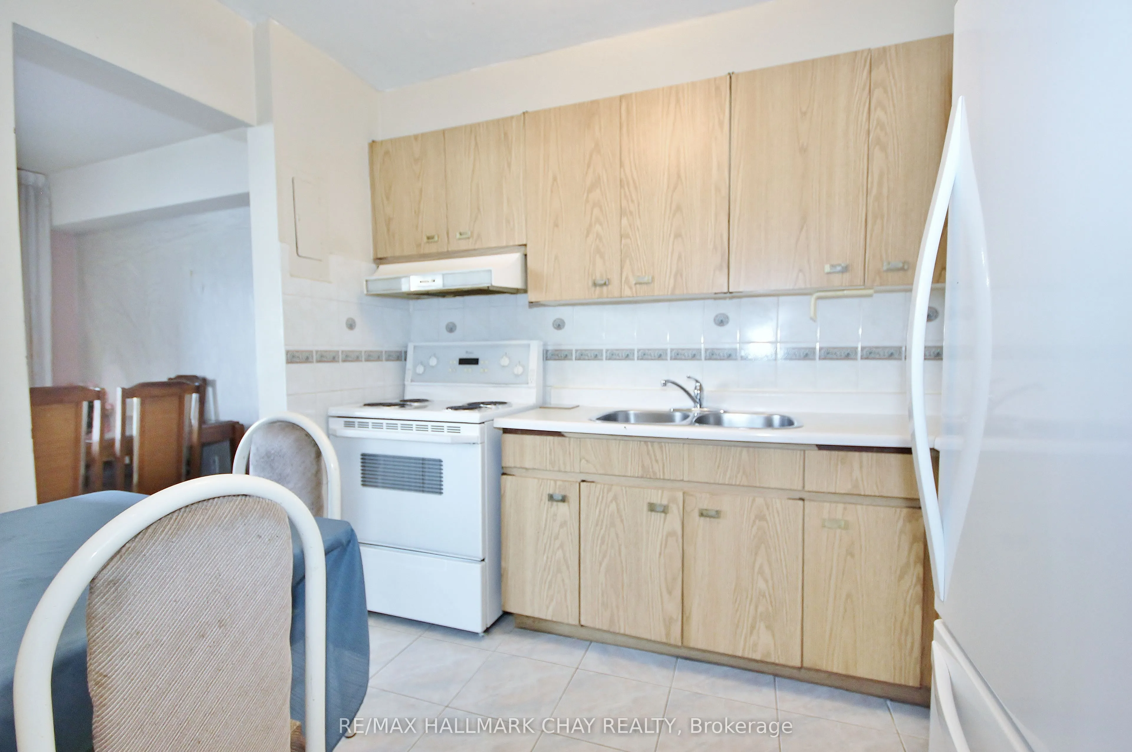 1455 LAWRENCE Avenue W #1707