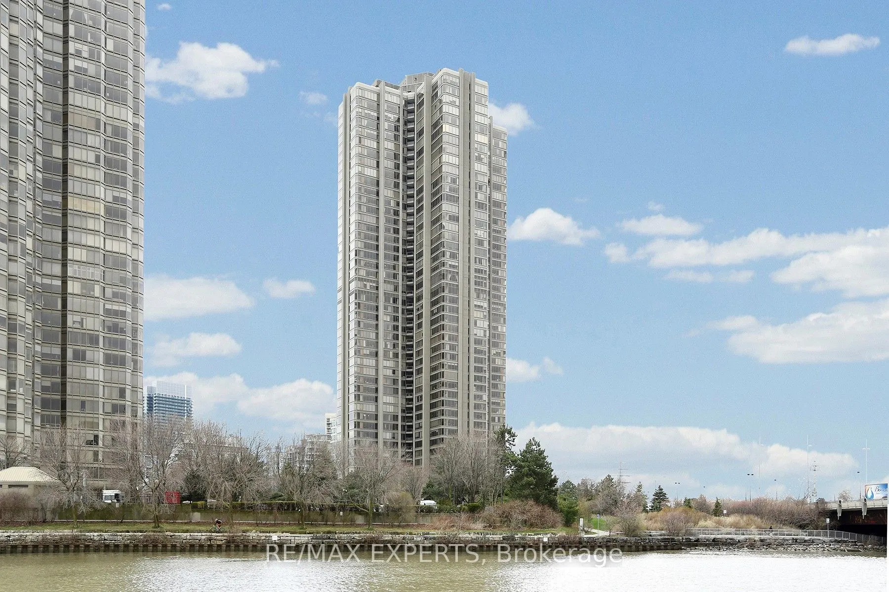 2045 Lake Shore Boulevard #1609