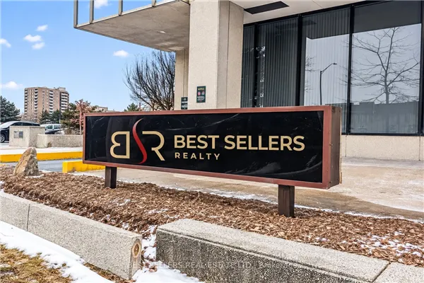4 Robert Speck Parkway