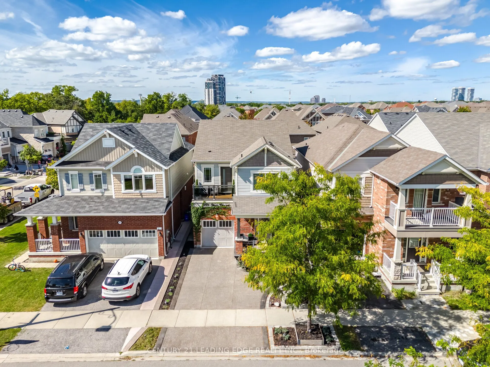 545 Gibson Crescent