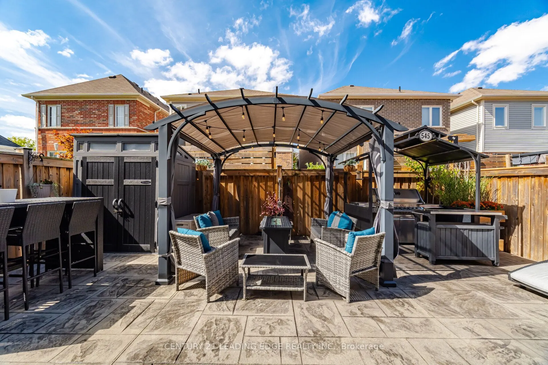 545 Gibson Crescent