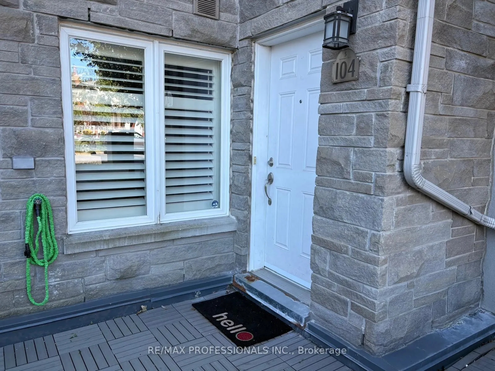 5 Richgrove Drive E #104