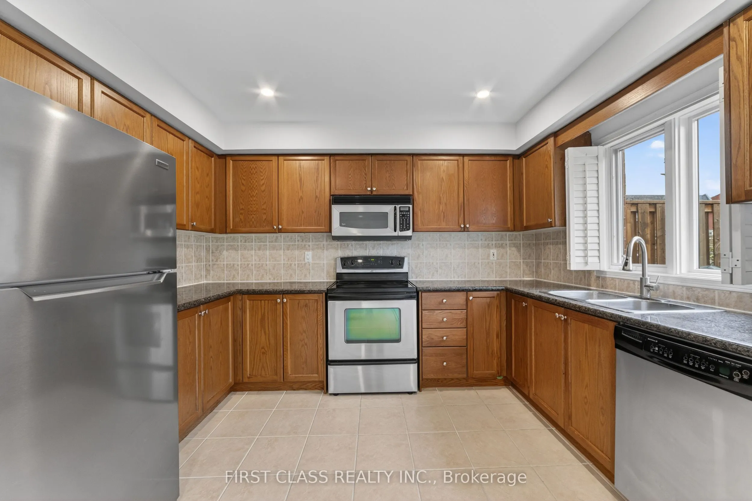 3076 Lake Shore Boulevard W #Th10