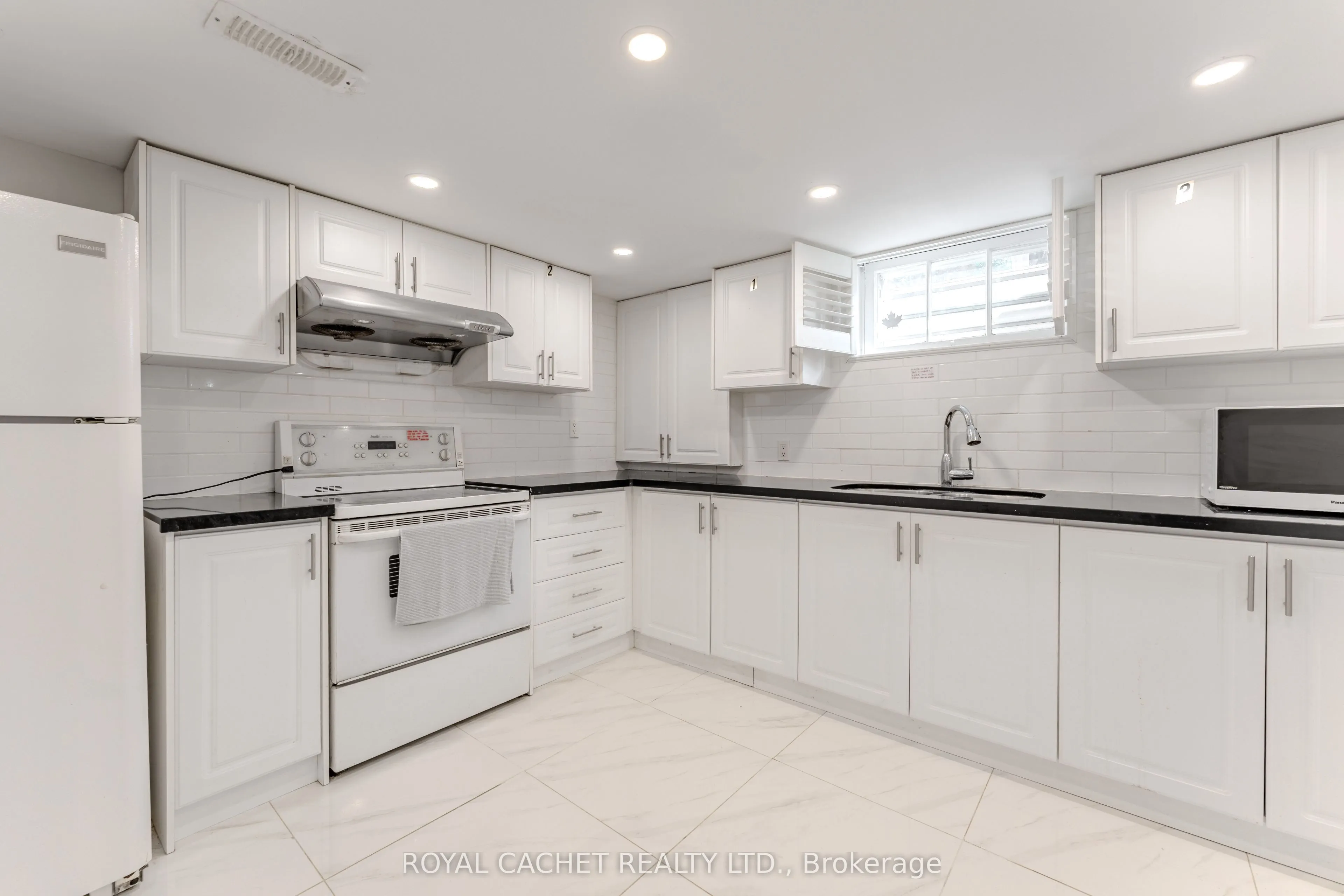1074 Flagship Drive