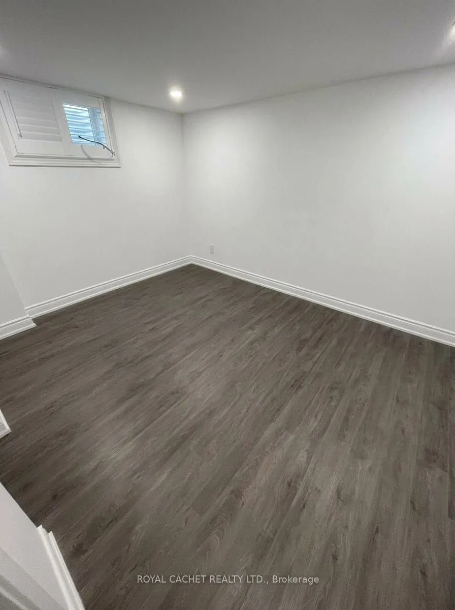 1074 Flagship Drive