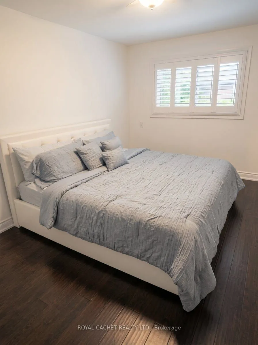 1074 Flagship Drive